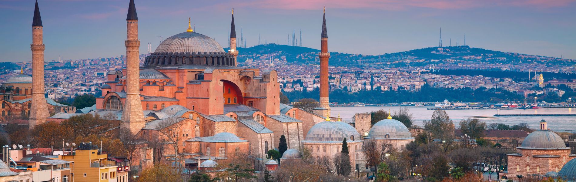 IMPRESCINDIBLES_ESTAMBUL